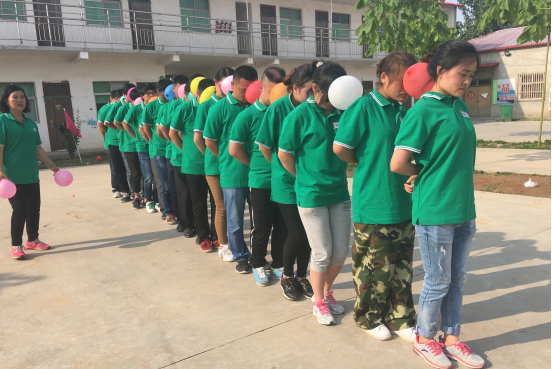 三軍威武赫赫風(fēng)采！偉志鋼模板力爭(zhēng)河南