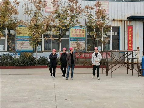 歡迎河南洛陽(yáng)的客戶到偉志模板來