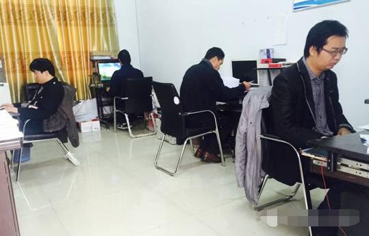 偉志模板設(shè)計(jì)部——我為偉志代言，合格的圖紙是成功的一步